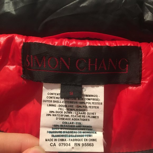 Simon Chang Red & Black Long Down Jacket with Fur Collar & Quilted Patterns - Picture 16 of 16
